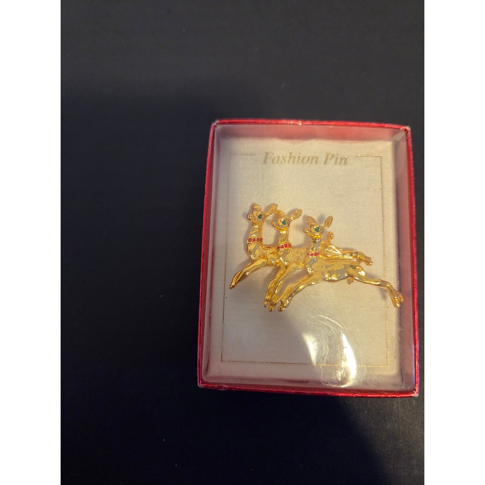 Vintage Gold Tone Triple Reindeer Christmas Brooch Pin Holiday Red Green Accents